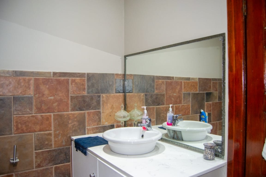 4 Bedroom Property for Sale in Strand North Western Cape
